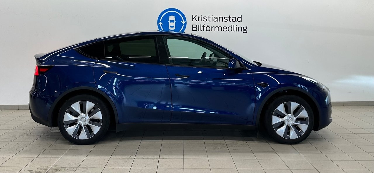 Tesla Model Y 2024, bild 6/10