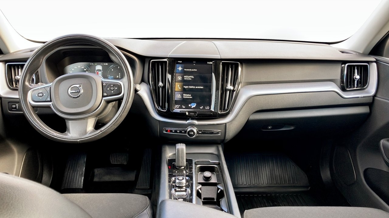 Volvo XC60 B4 Diesel Momentum 2020, photo 4/10
