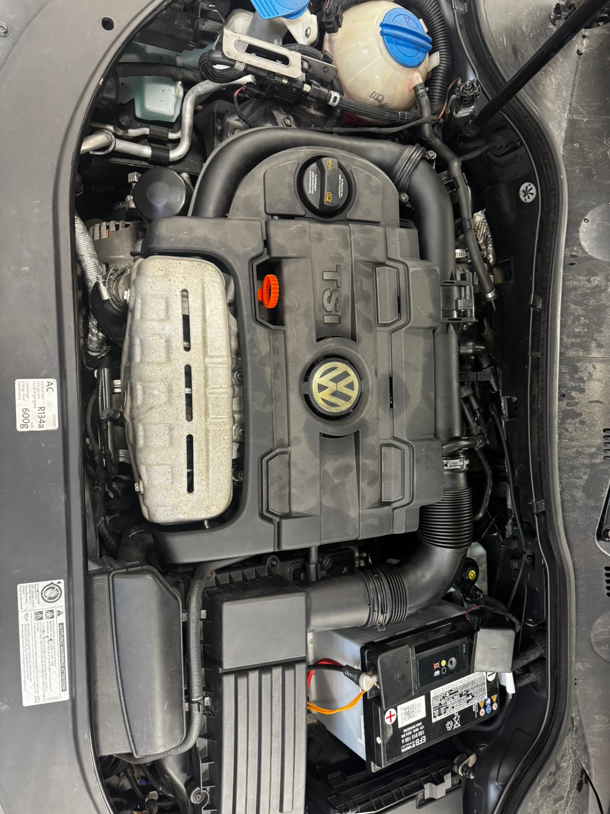 Volkswagen Passat 2011, bild 6/6