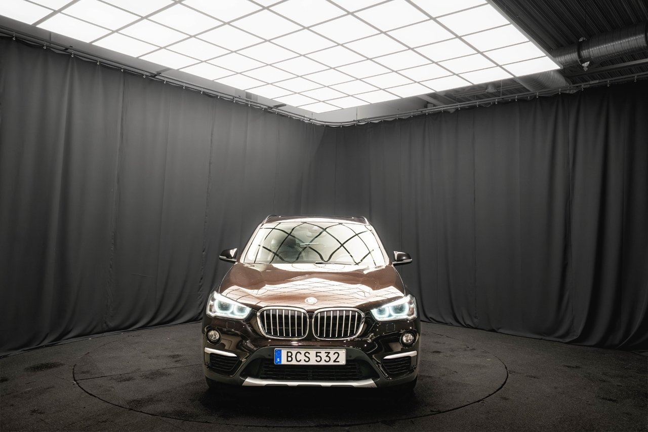 BMW X1 xDrive20d 2016, bild 3/10