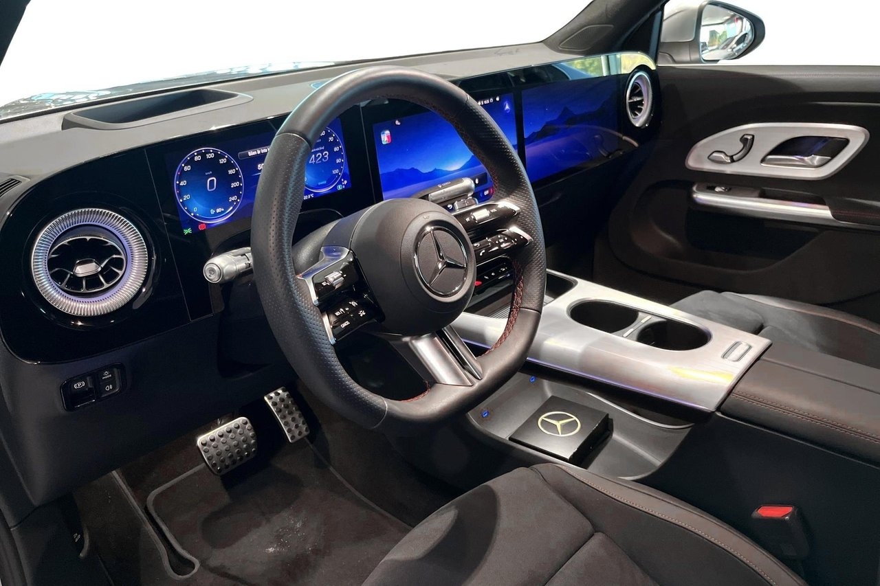 Mercedes-Benz GLB 2026, bild 7/10