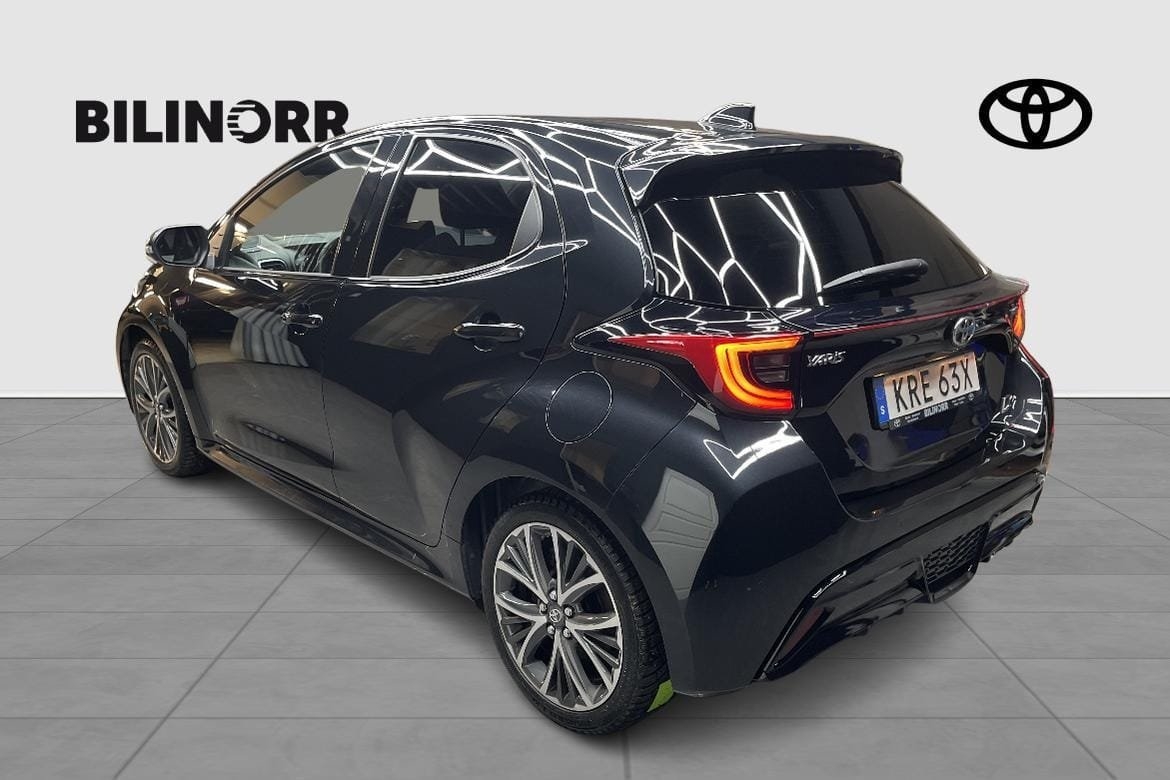 Toyota Yaris 1.5 Hybrid 116 GR Sport 2023, photo 2/10