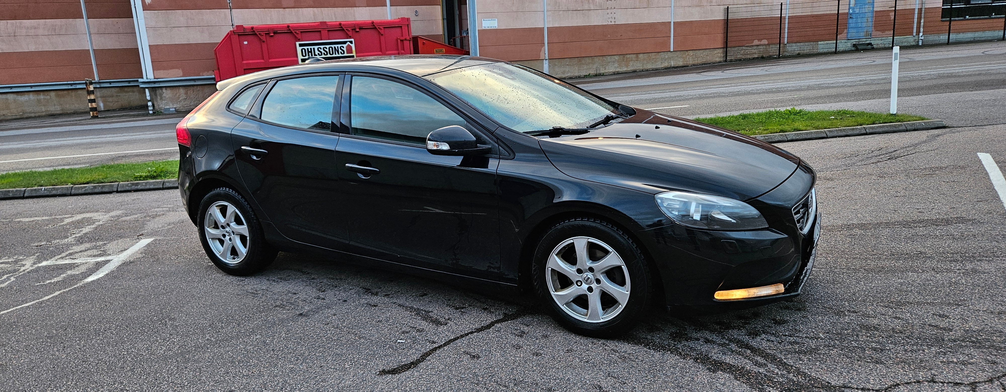 Volvo V40 D2 2015, kuva 3/6
