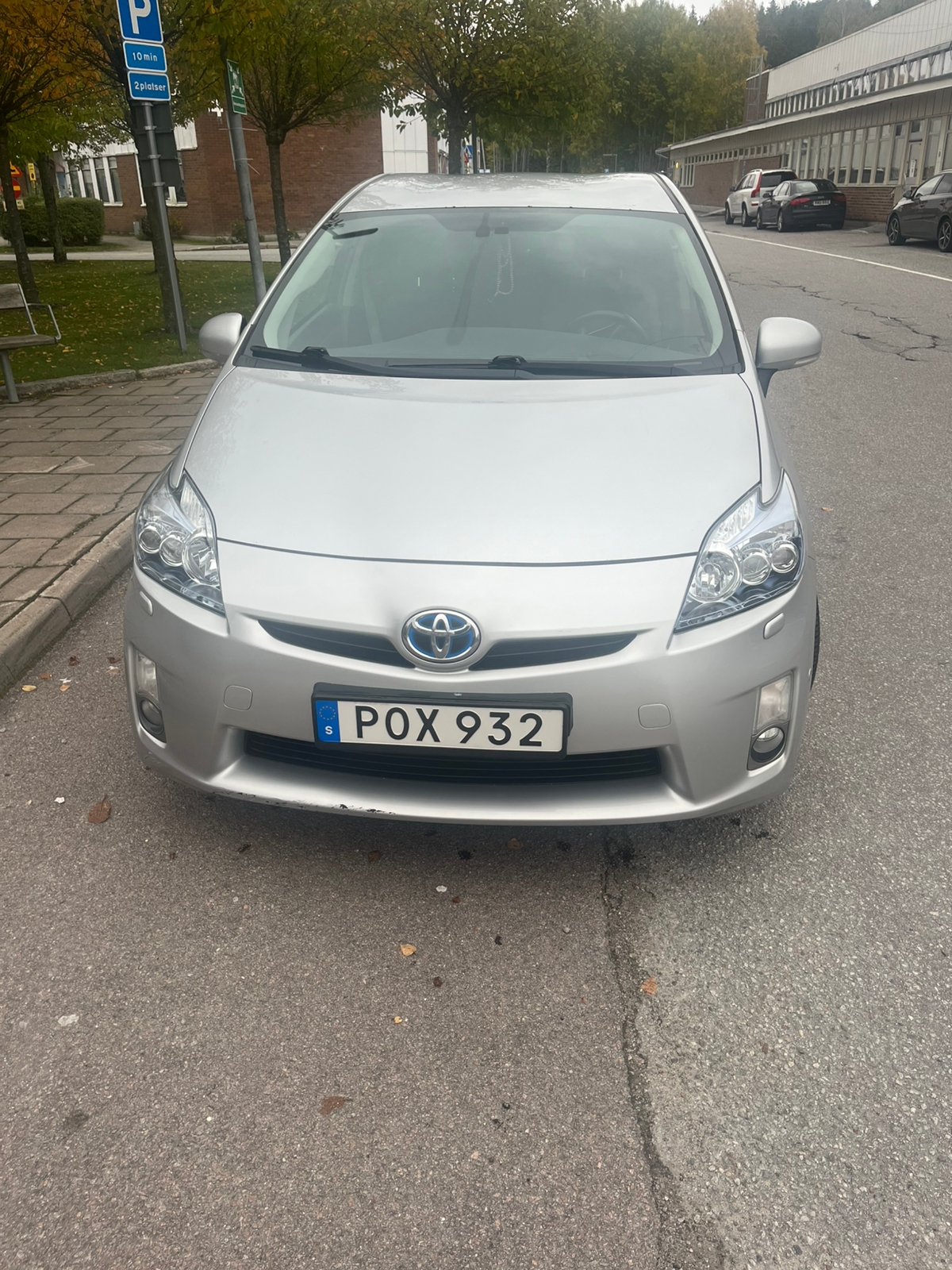 Toyota Prius 1.8 Hybrid 2010, bild 2/7
