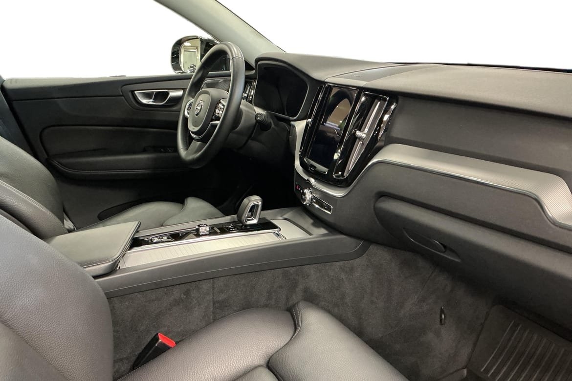 Volvo XC60 T6 Plus Dark Nordic 2025, bild 7/10