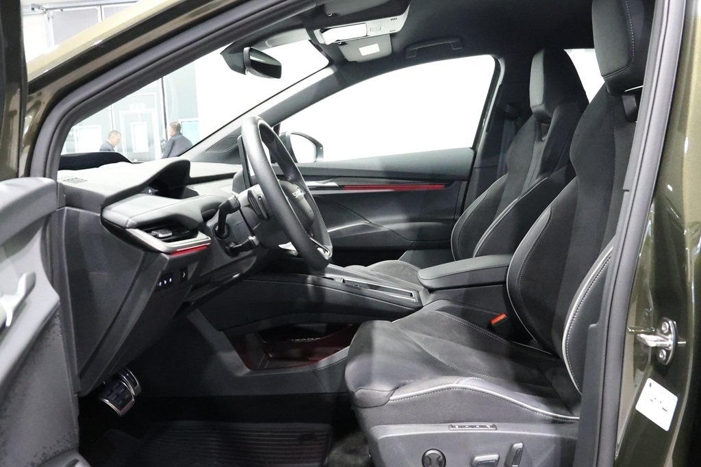 Skoda Enyaq Sportline 85X 2026, bild 7/10