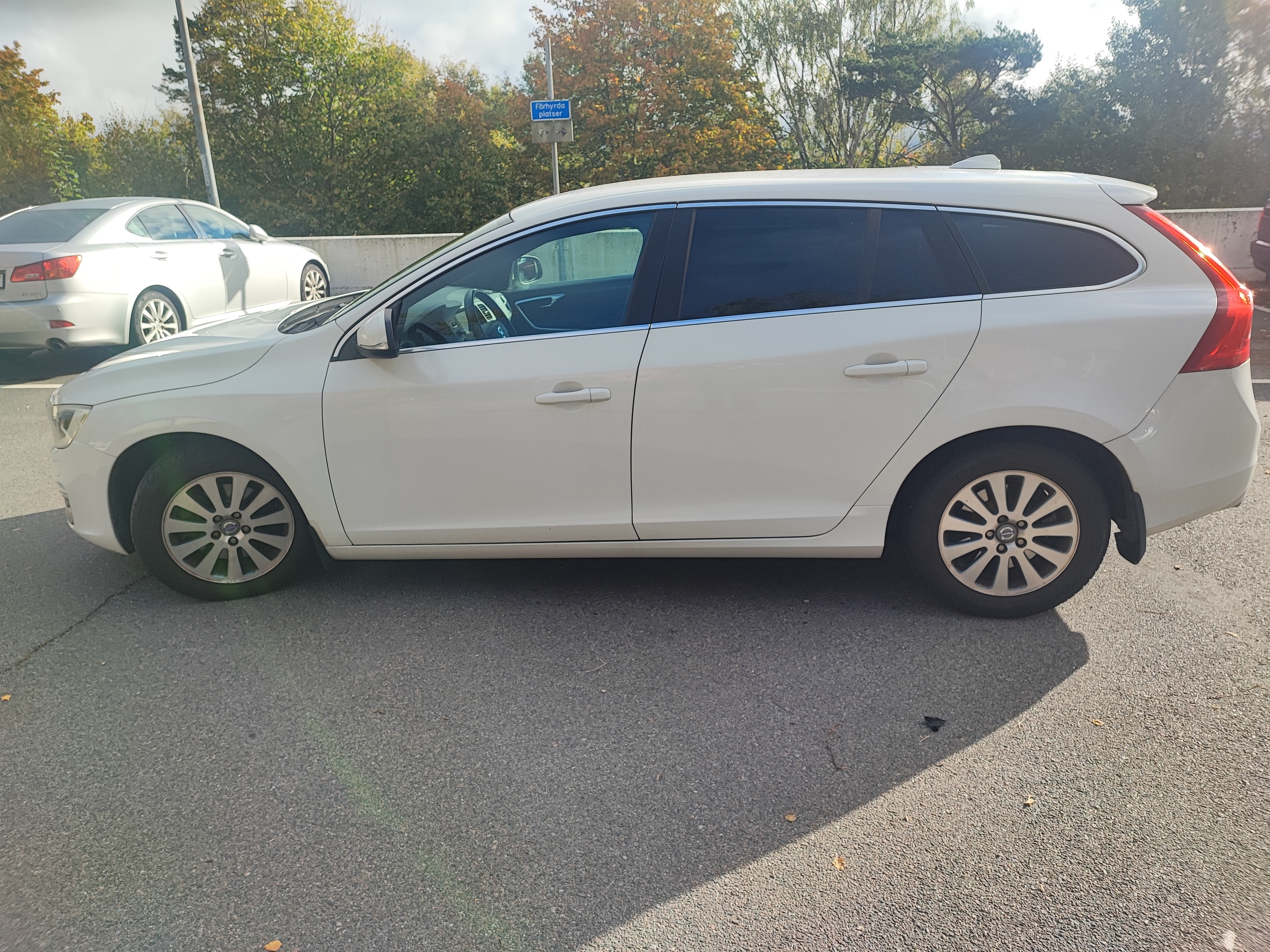 Volvo V60 D4