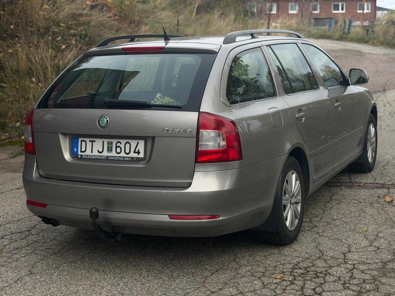 Skoda Octavia 1.4 TSI Ambiente 2010, kuva 4/9