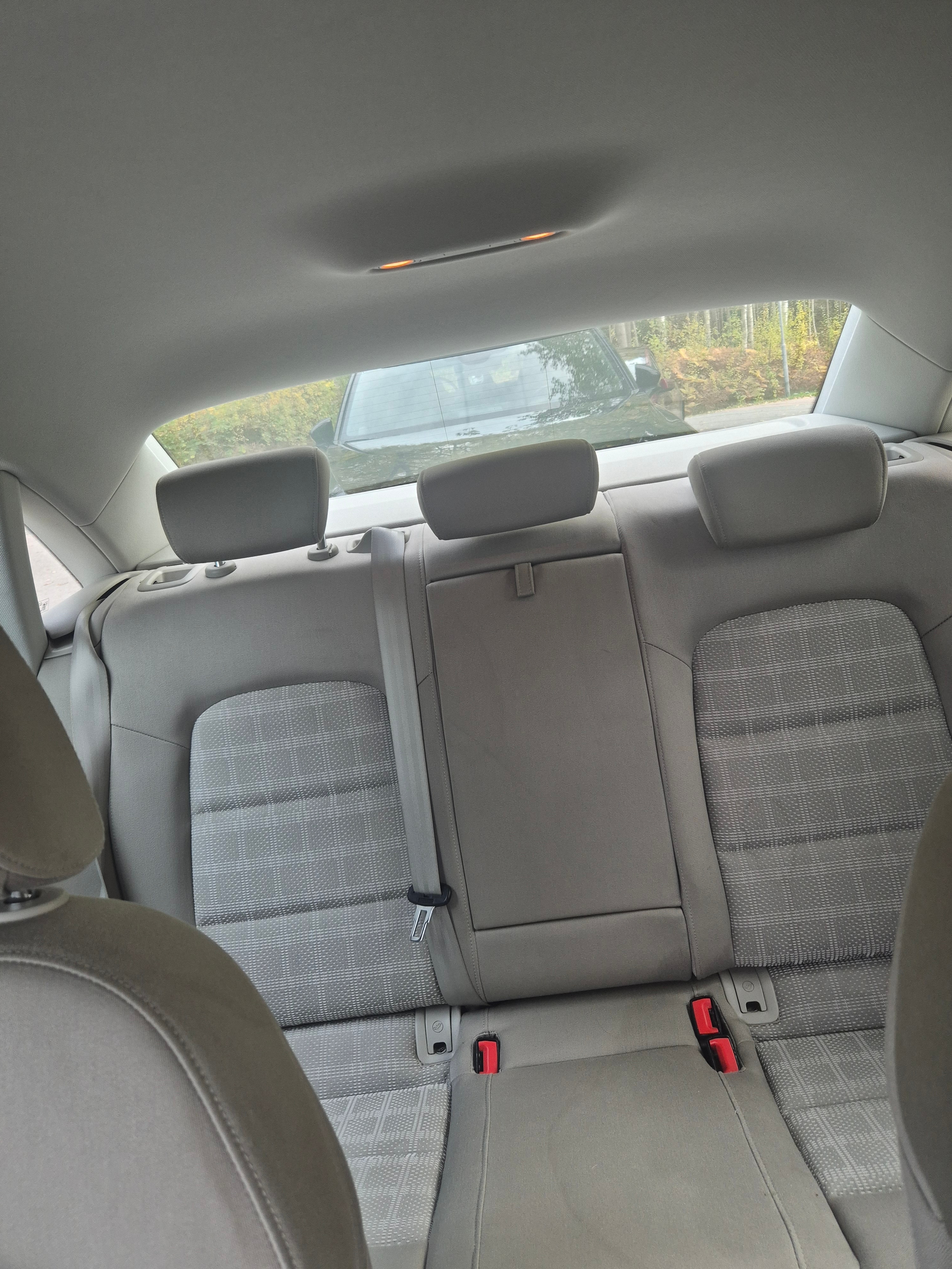 Audi A4 2.0 TDI 2010, bild 6/6