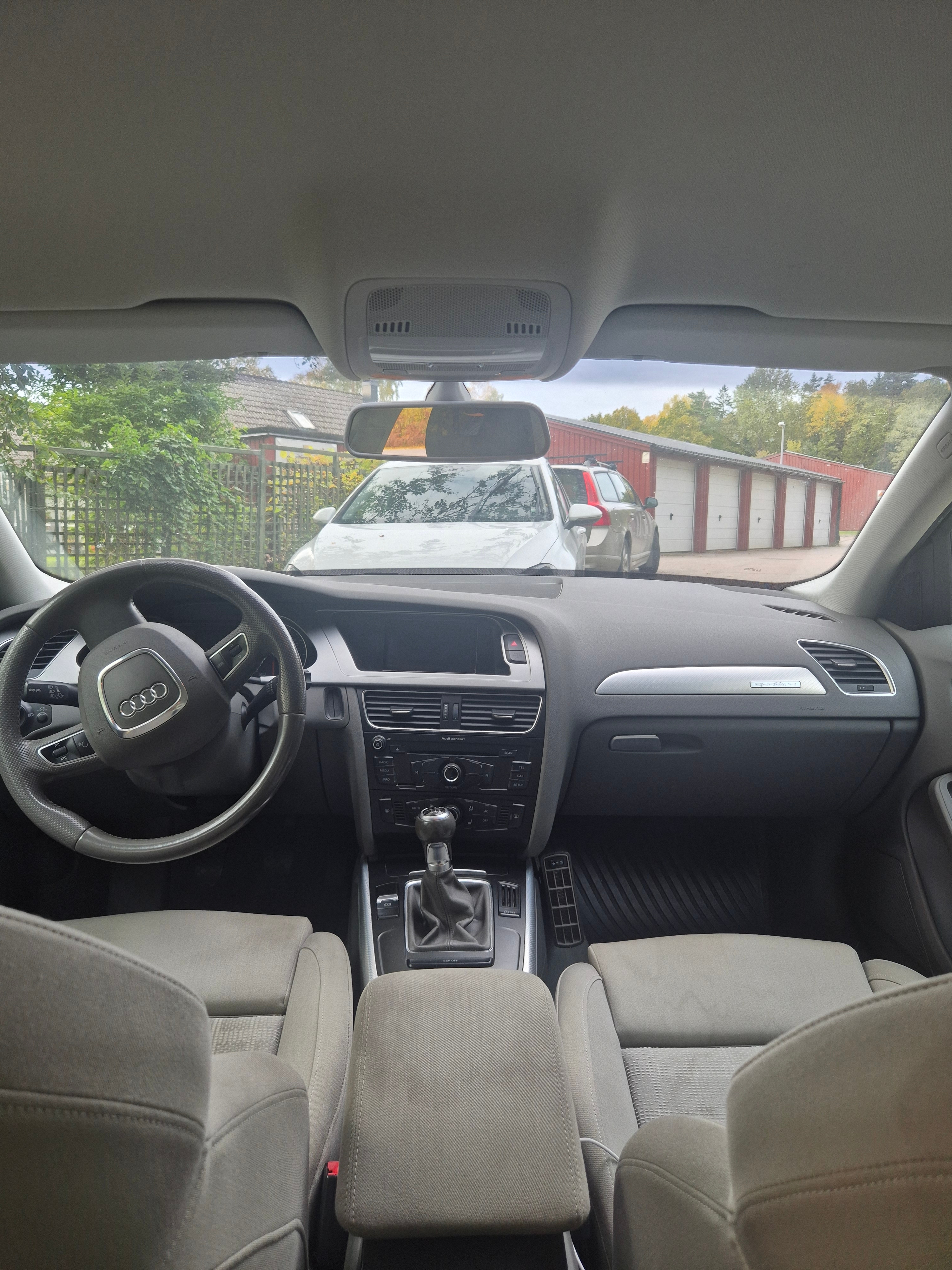 Audi A4 2.0 TDI 2010, bild 5/6