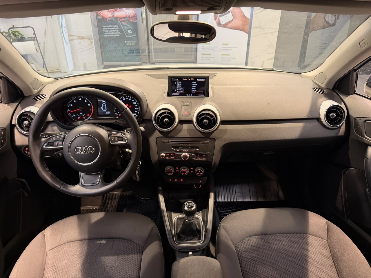 Audi A1 1.2 TFSI Proline 2014, bild 9/10