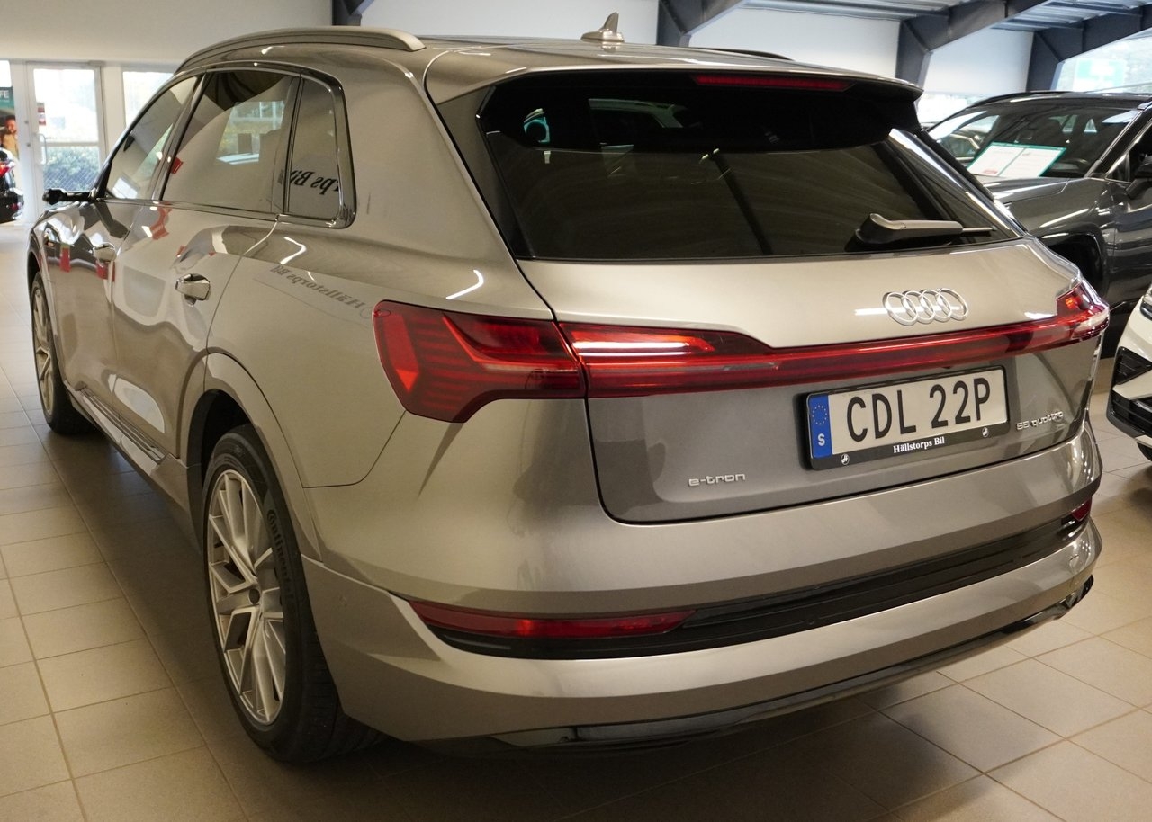 Audi e-tron 55 2020, bild 4/10
