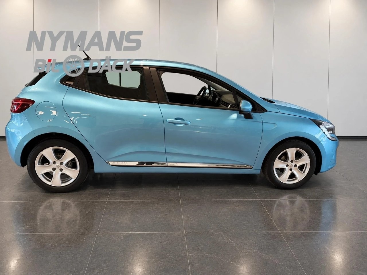 Renault Clio TCe 100 Zen 2020, bild 6/10