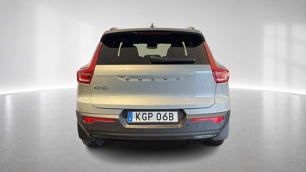 Volvo XC40 B3 Plus Dark 2025, bild 7/10