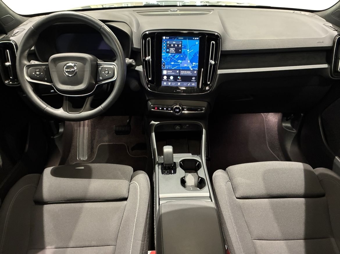 Volvo EX40 Extended Range Plus 2025, bild 6/16