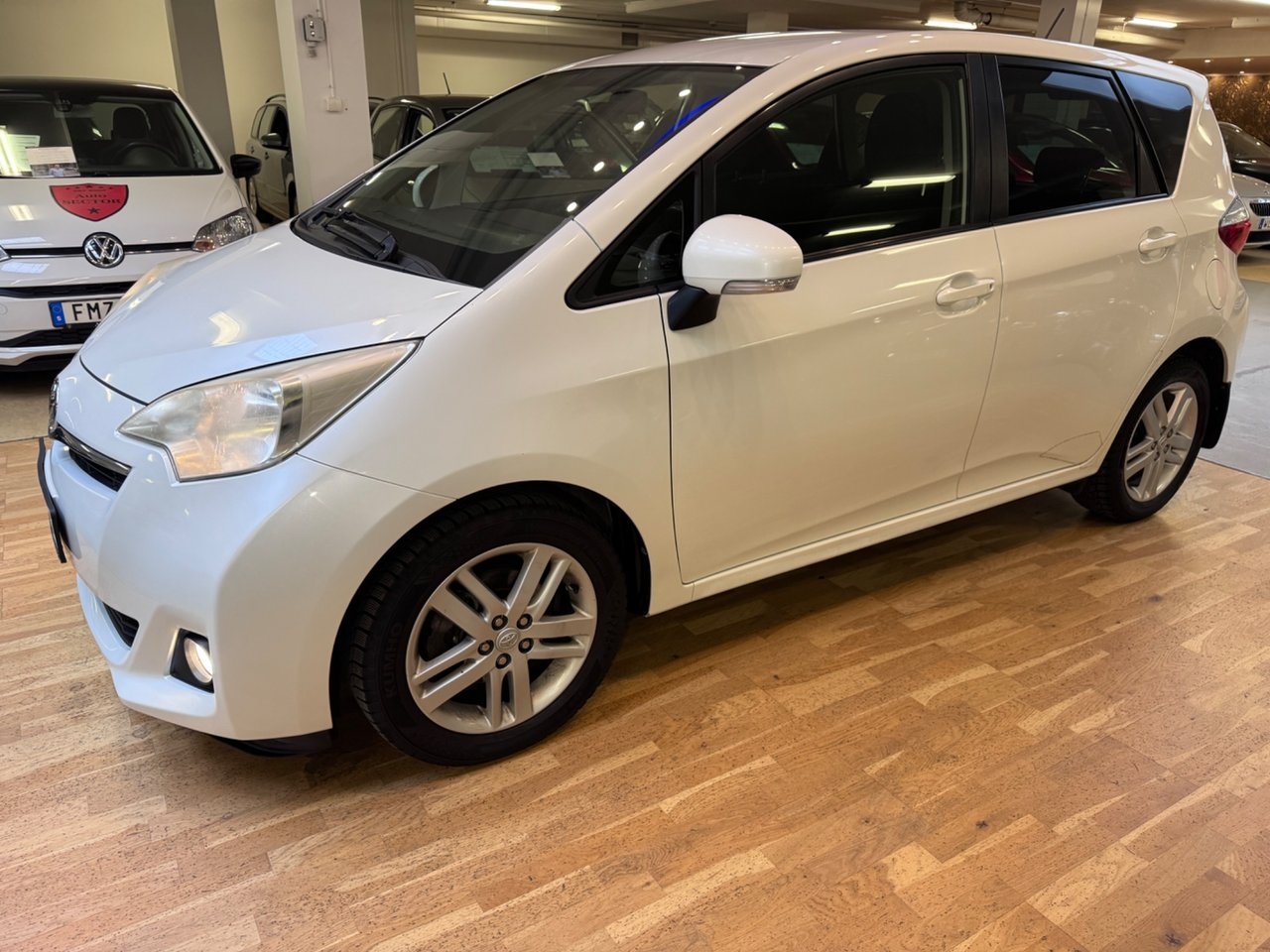 Toyota Verso-S 1.33 2012, bild 2/10