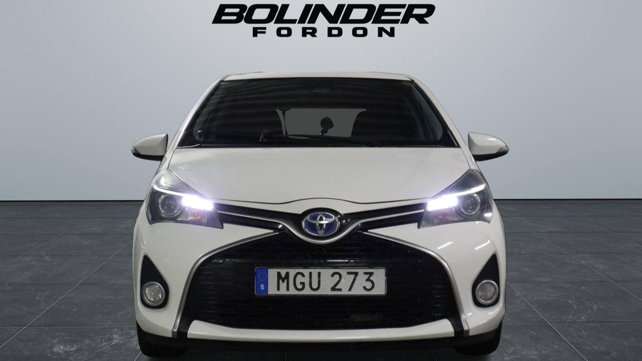 Toyota Yaris 1.5 Hybrid Active 2017, bild 2/10