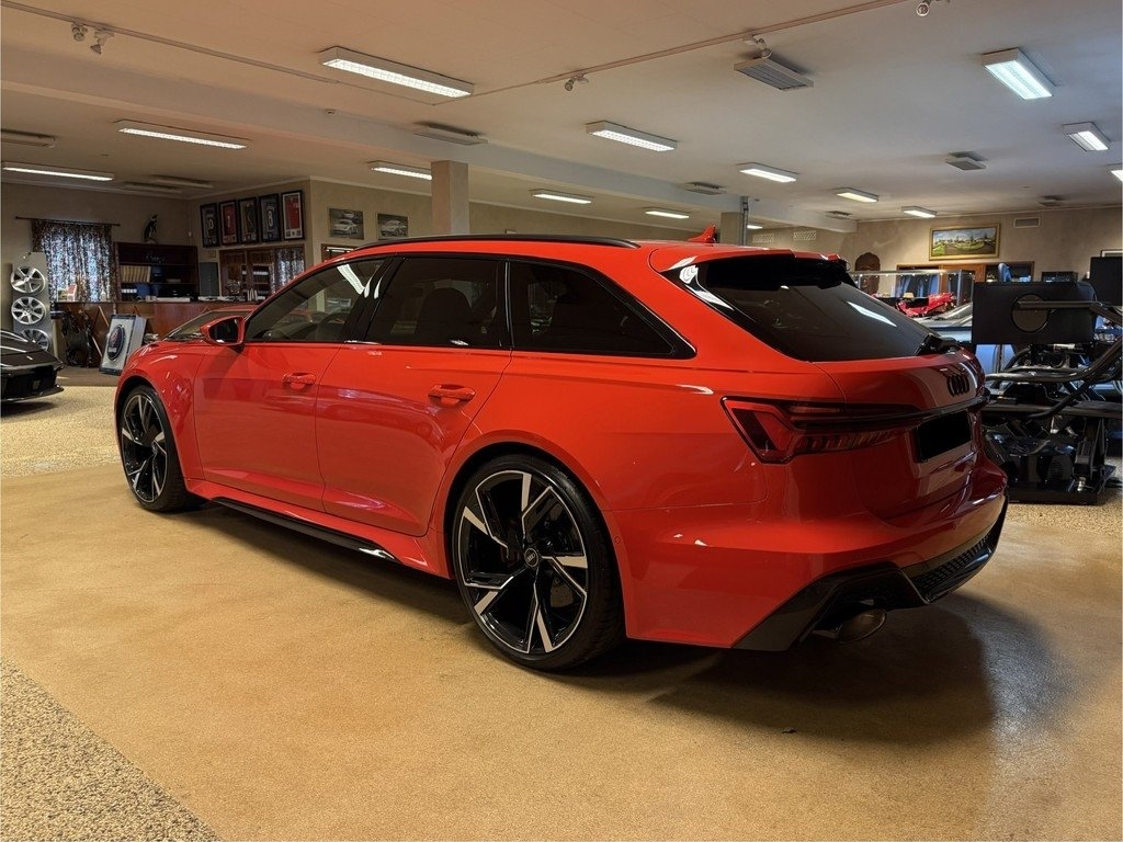 Audi RS6 Avant - Utrustad för 585 100 kr 2021, bild 6/10