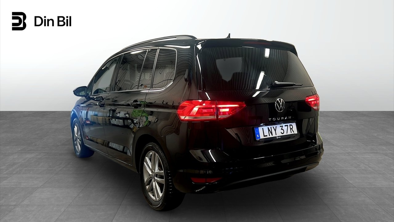 Volkswagen Touran 1.5 TSI Life Edition 2025, bild 3/23