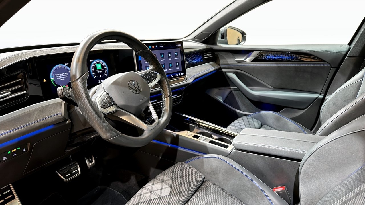 Volkswagen Passat R-Line 2025, kuva 7/23
