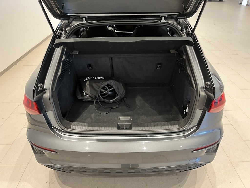 Audi A3 2024, bild 7/10