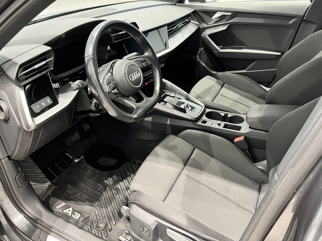 Audi A3 2024, bild 6/10