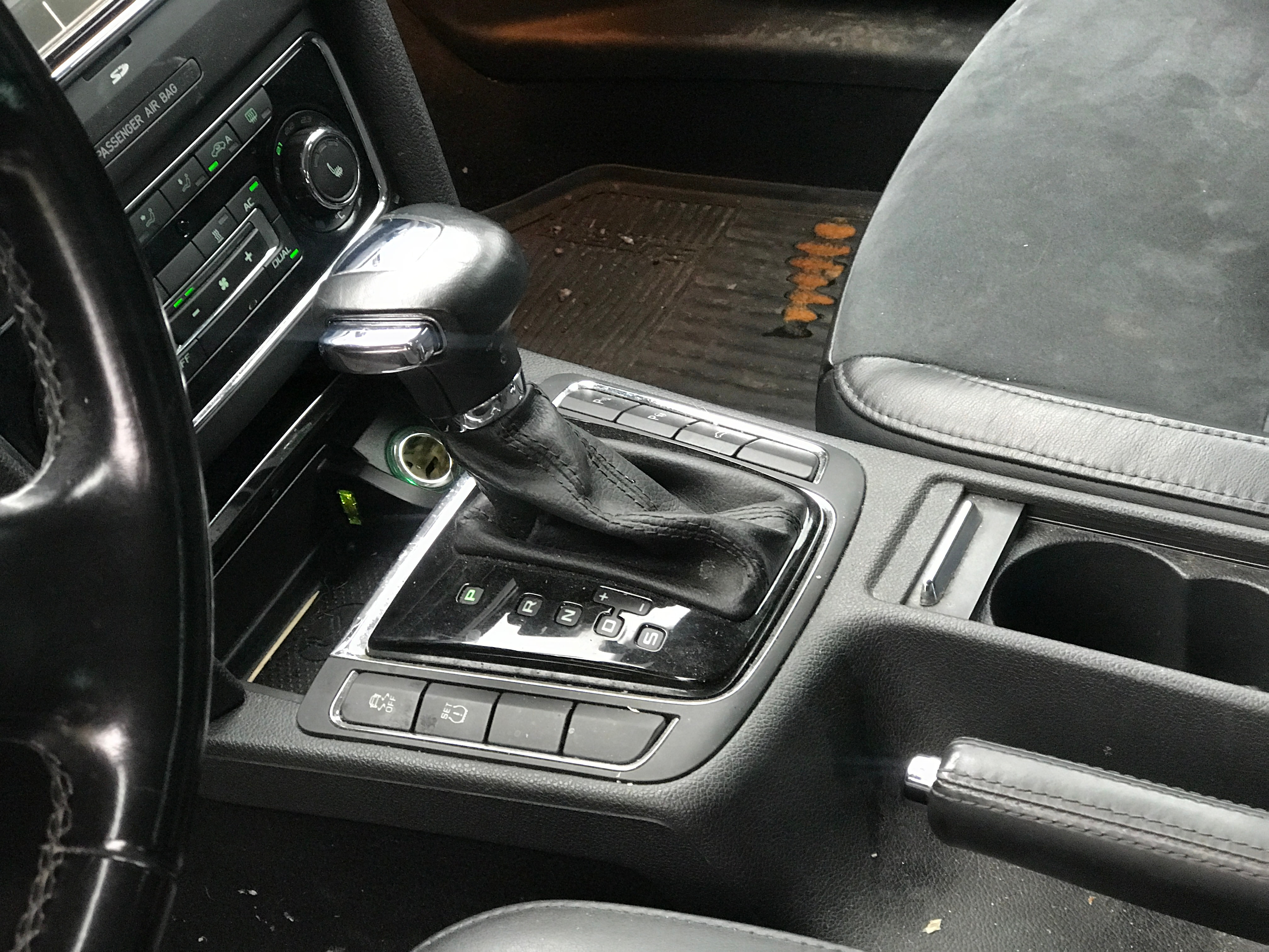 Skoda Superb 1.8 TSI 2011, bild 6/9