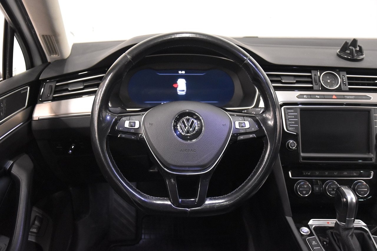 Volkswagen Passat 2.0 TDI SCR 2015, kuva 2/10