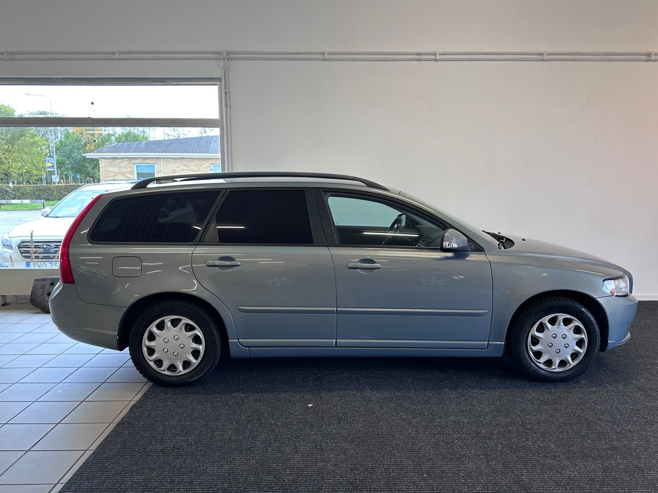 Volvo V50 1.8 Momentum 2010, bild 6/10