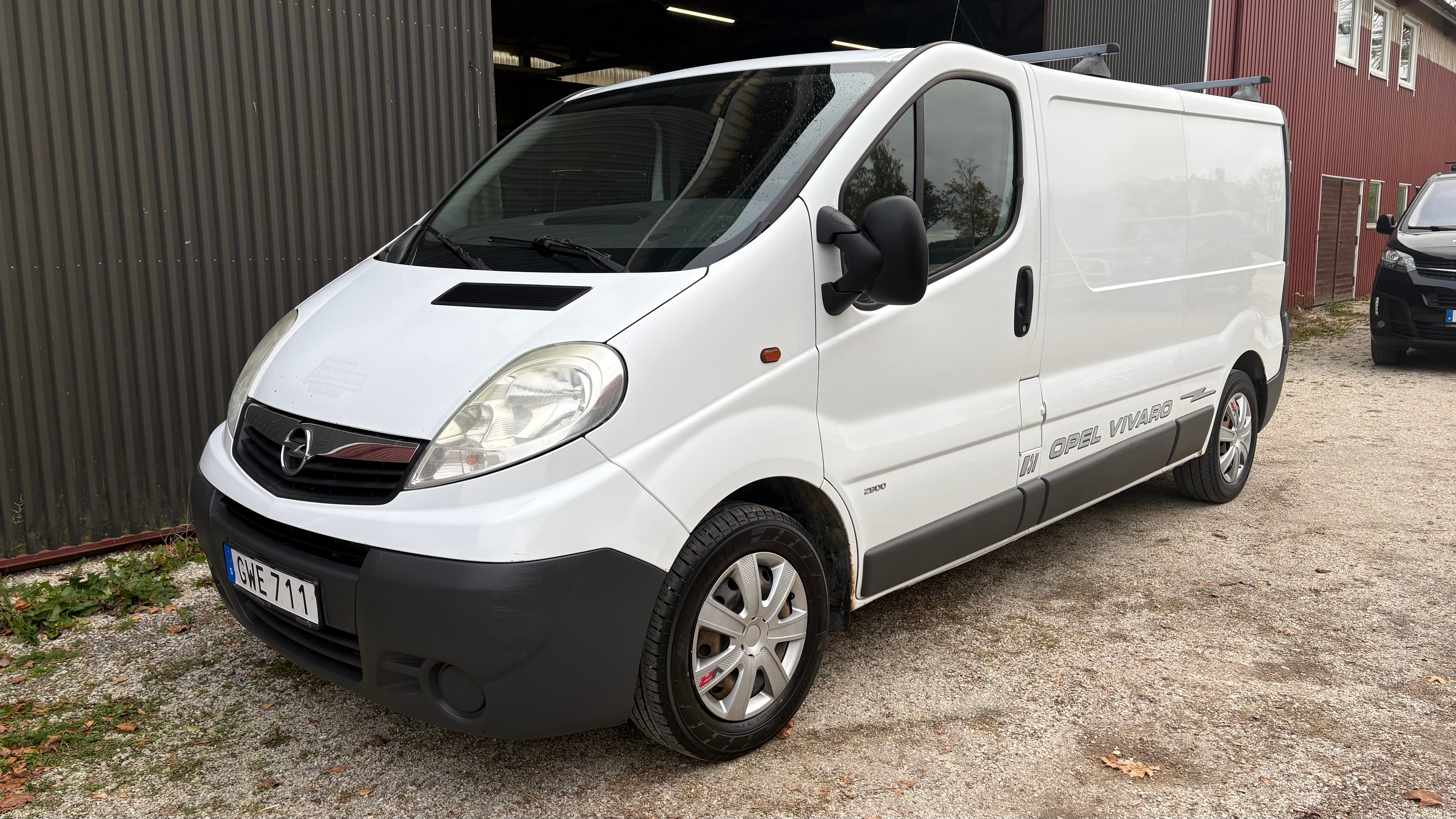 Opel Vivaro 2008, bild 2/10