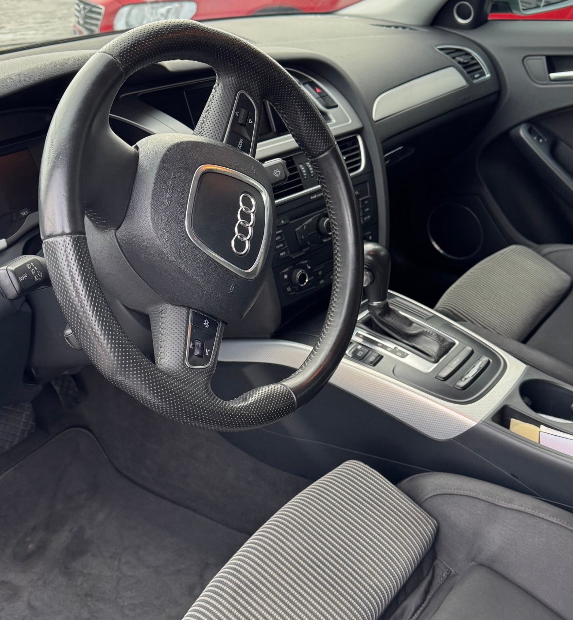 Audi A4 Sedan 2.7 TDI V6 DPF Multitronic 2008, bild 3/9