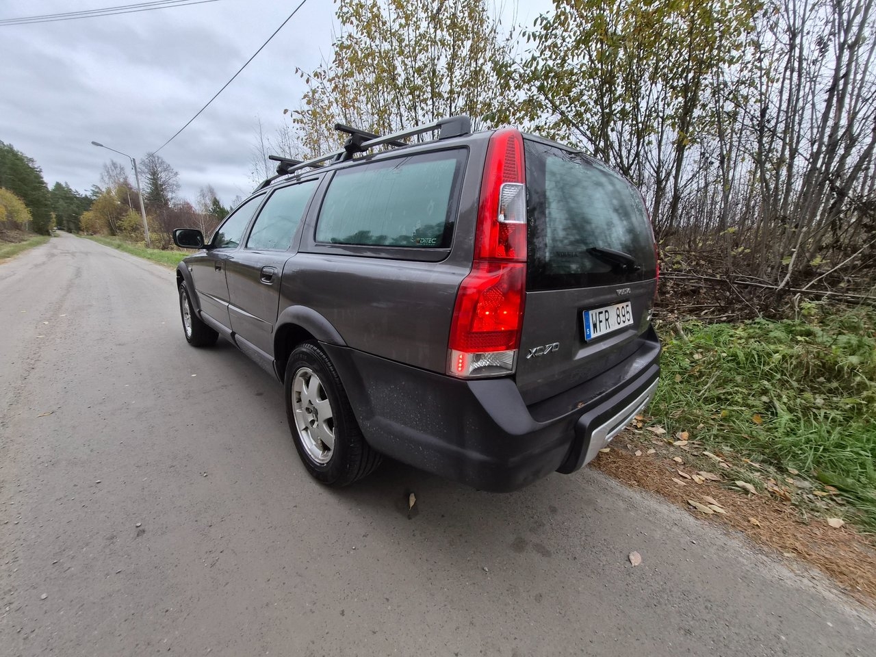 Volvo XC70 2.5T Momentum 2005, photo 4/10