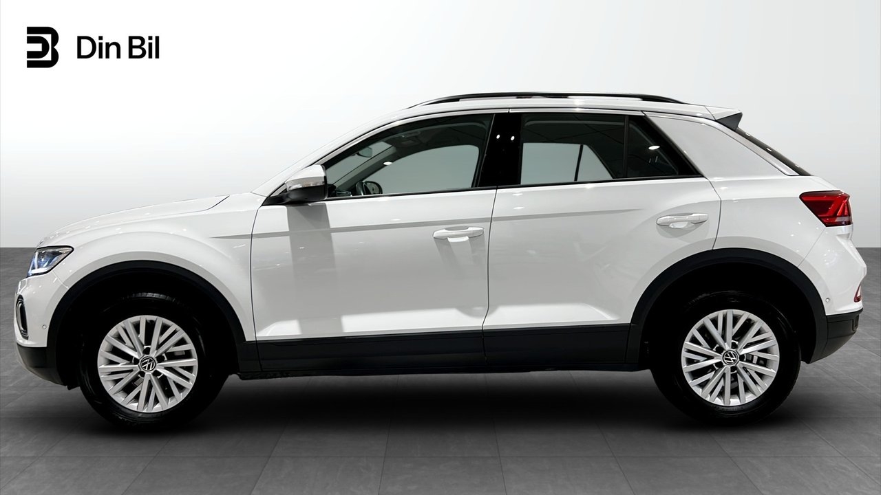 Volkswagen T-Roc 1.0 TSI 2023, bild 2/10