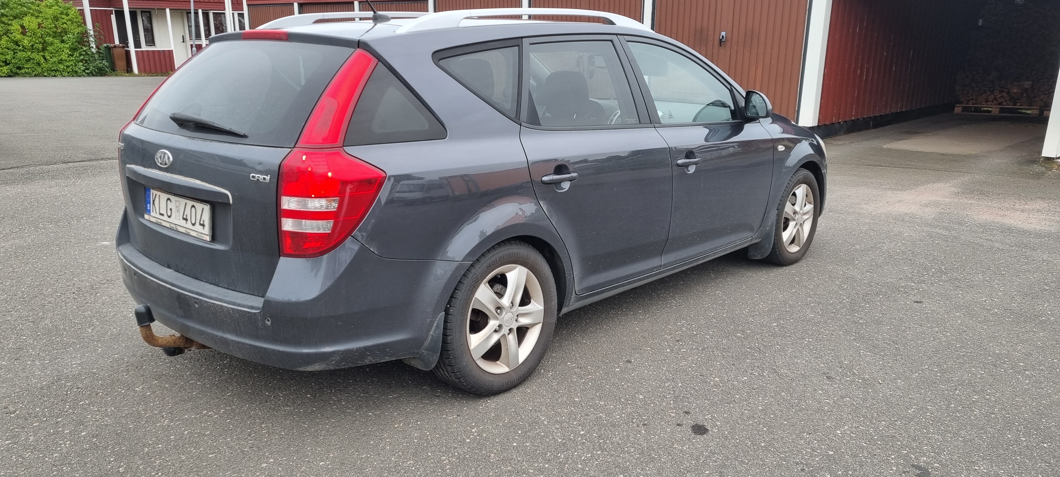 Kia Ceed 1.6 CRDi 115 2008, bild 3/5