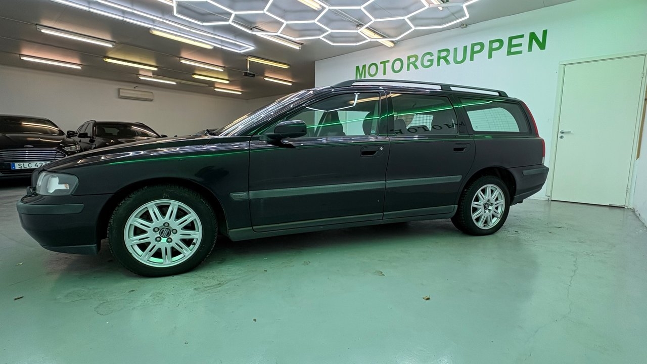 Volvo V70 2.5T Business 2004, bild 7/10