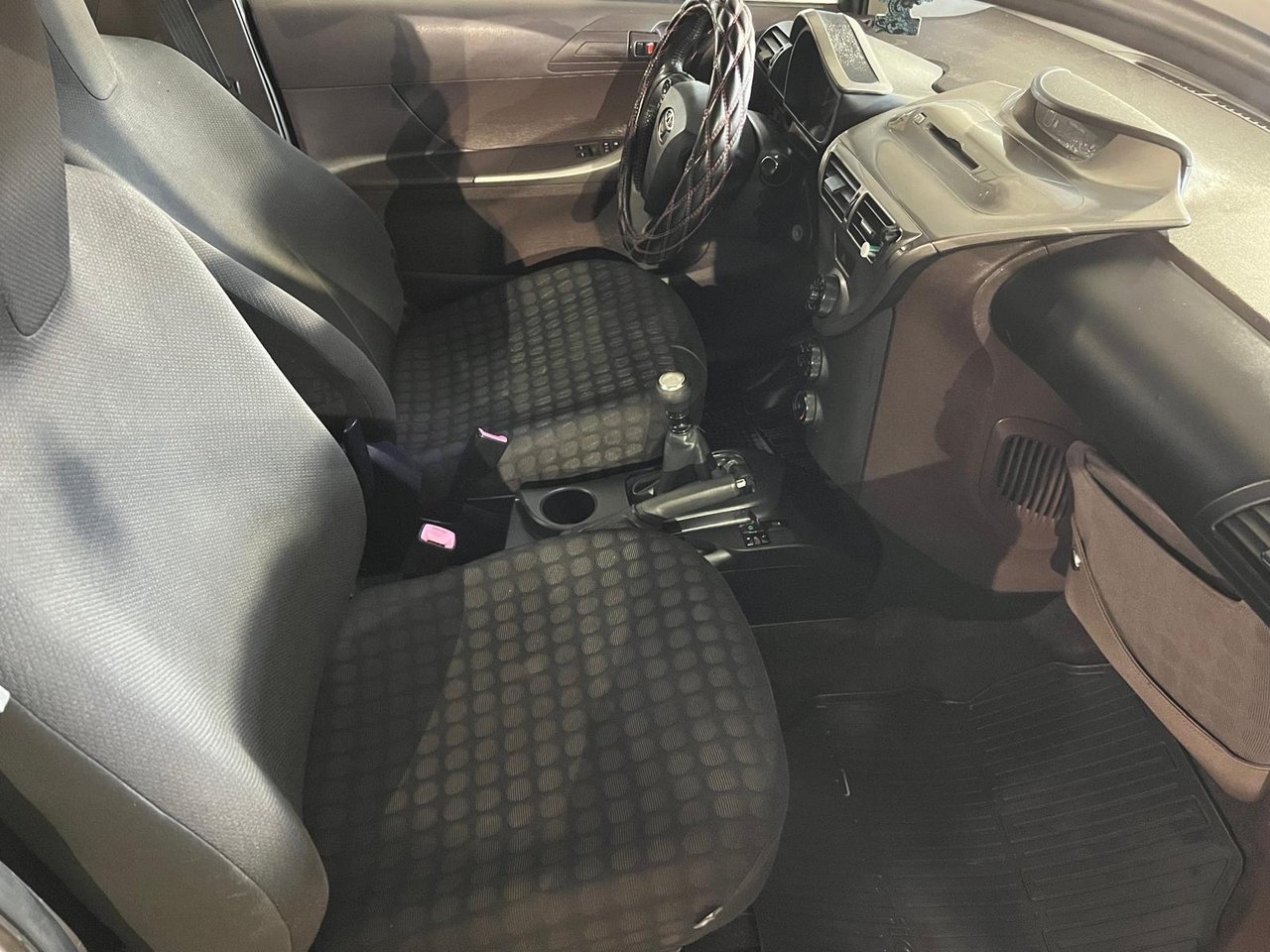 Toyota IQ 2009, bild 7/10