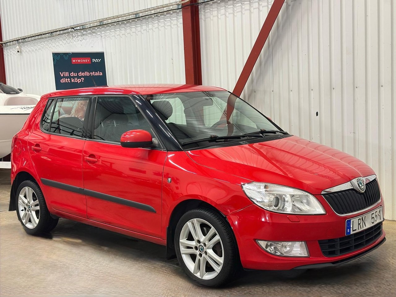 Skoda Fabia 1.6 TDI 2011, bild 2/26