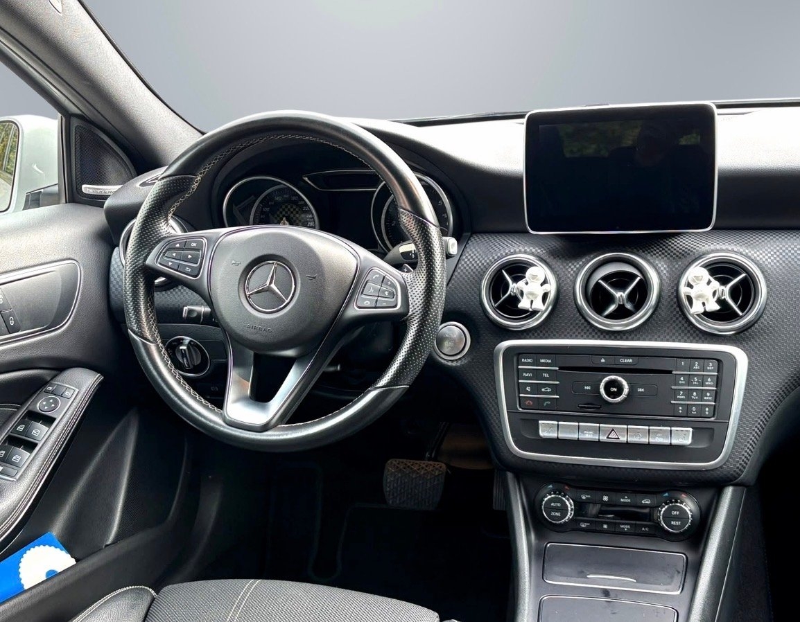 Mercedes-Benz A 200 d 4MATIC 7G-DCT 2016, bild 7/10