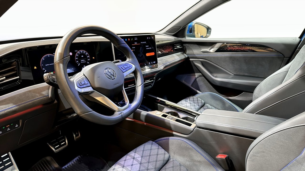 Volkswagen Passat 2025, bild 7/10