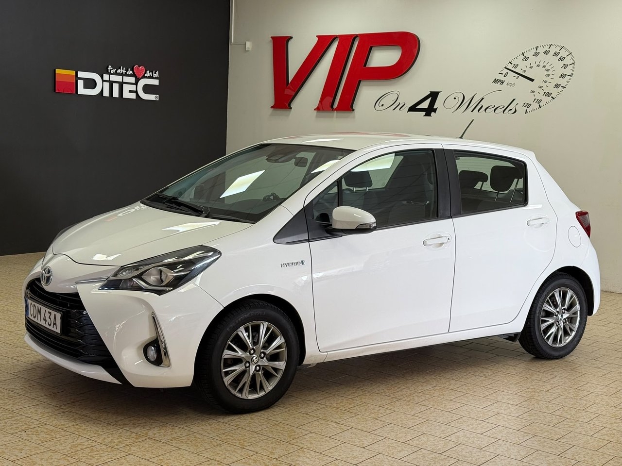 Toyota Yaris 1.5 Hybrid Active 2020, photo 2/10