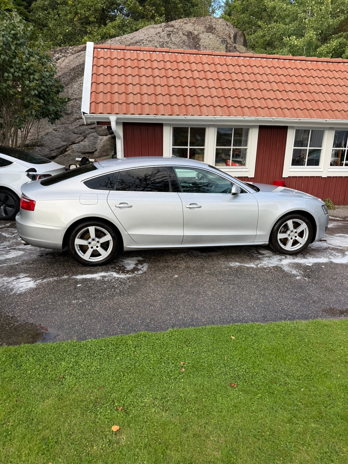 Audi A5 2.0 TFSI 2011, bild 2/10