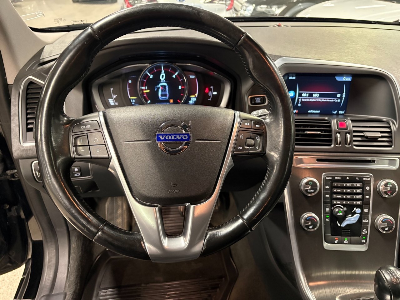 Volvo XC60 D4 2015, bild 7/10
