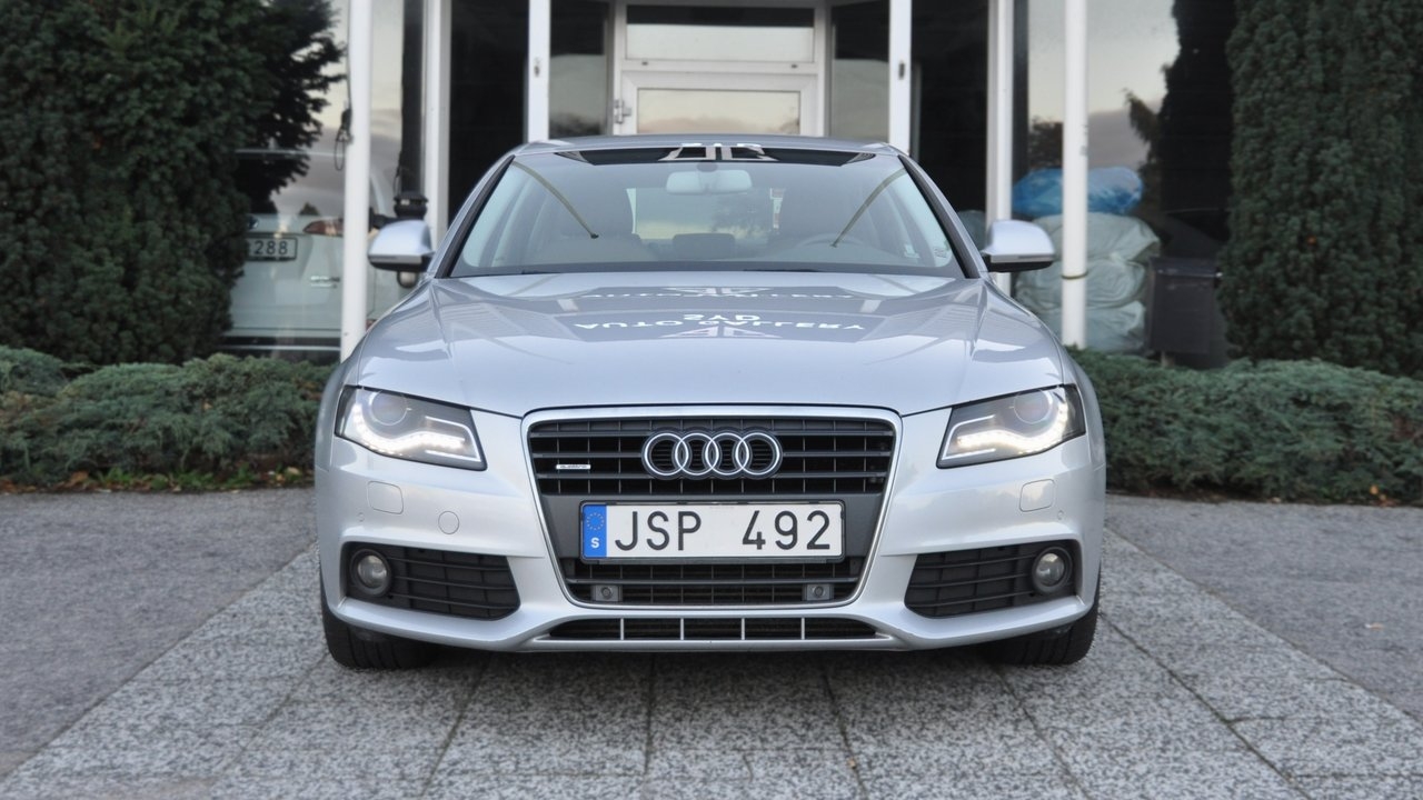 Audi A4 2.0 TFSI 2009, bild 2/10