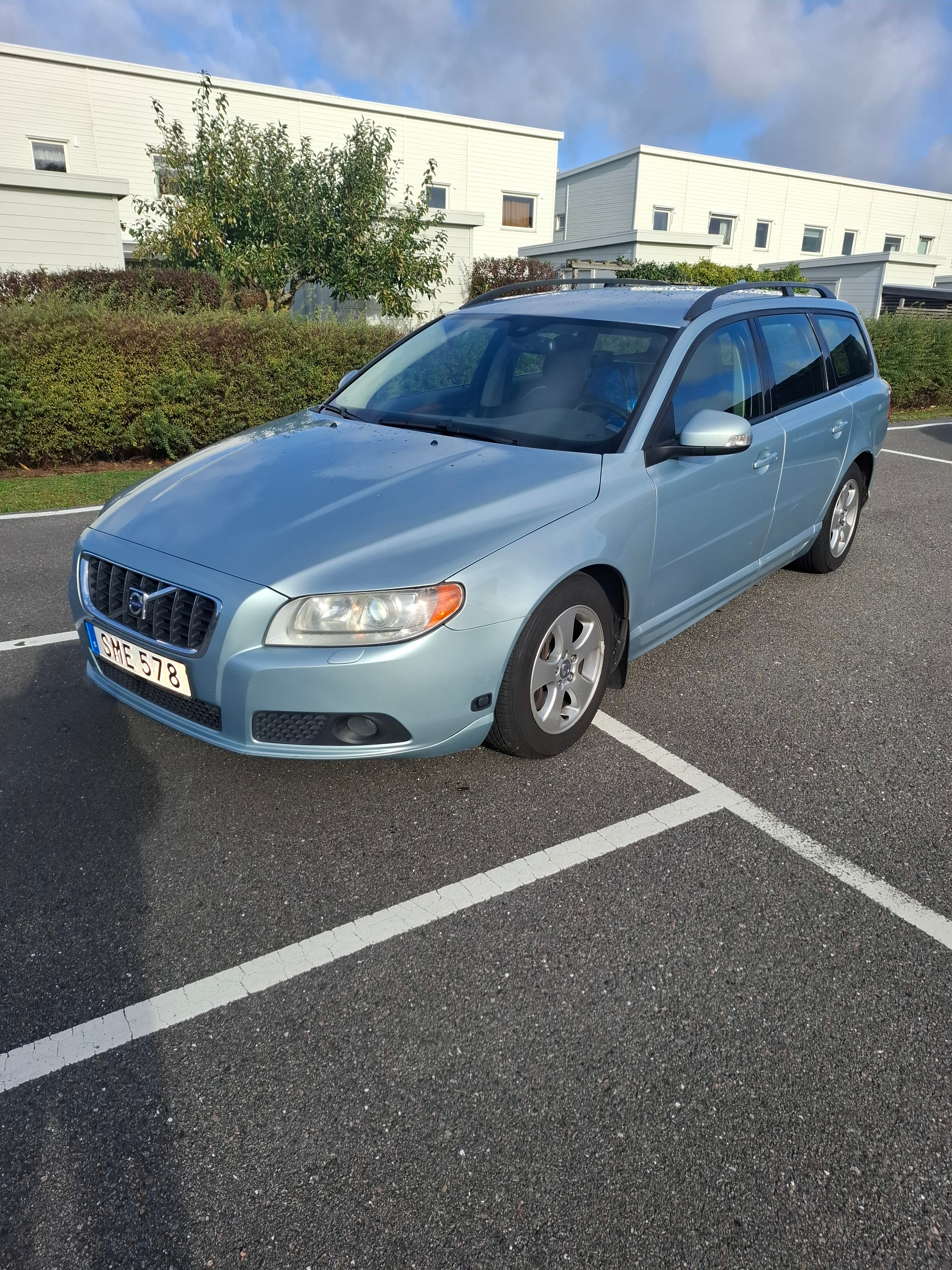 Volvo V70 2.5FT 2009, bild 3/7