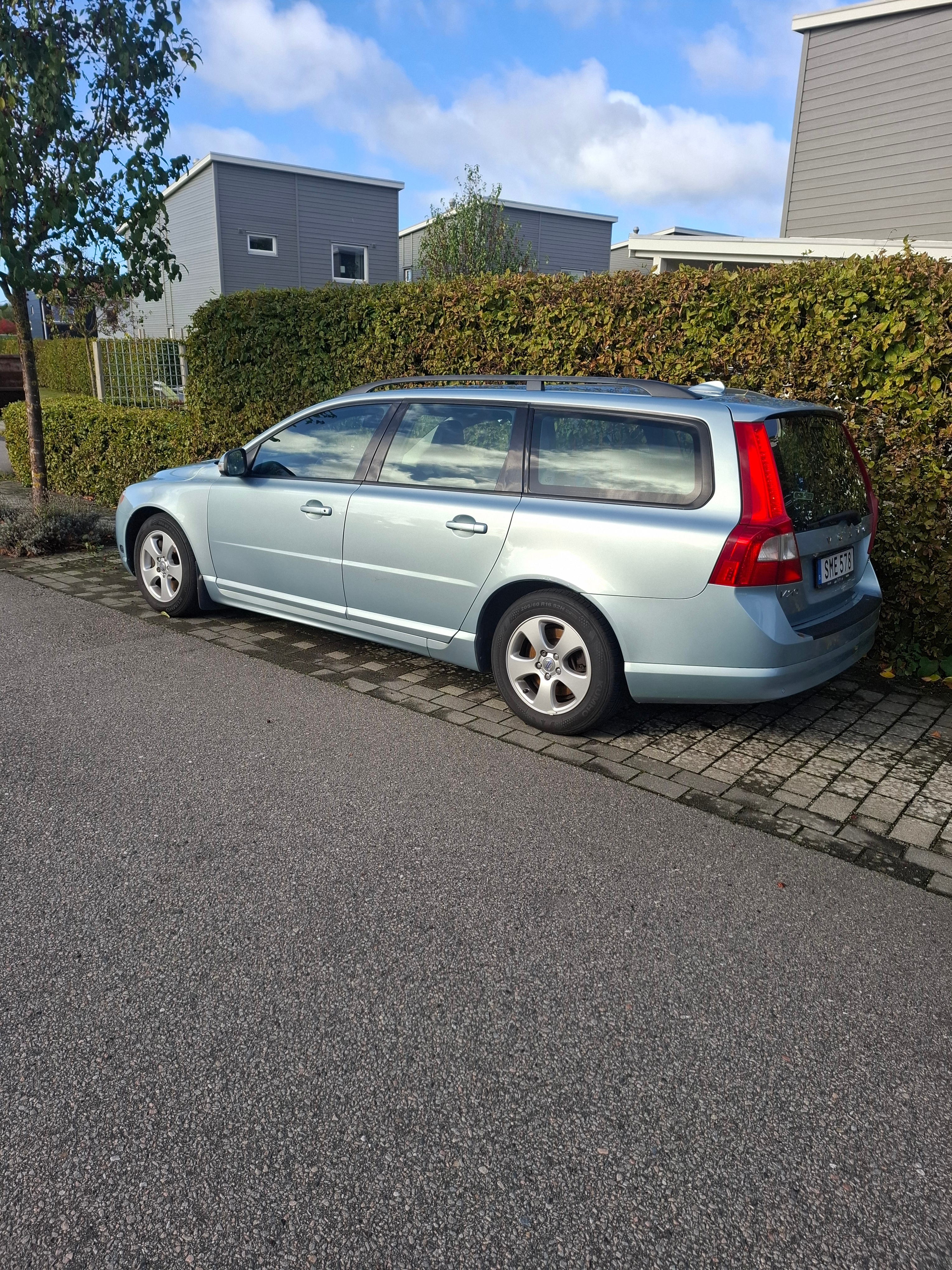 Volvo V70 2.5FT 2009, bild 4/7