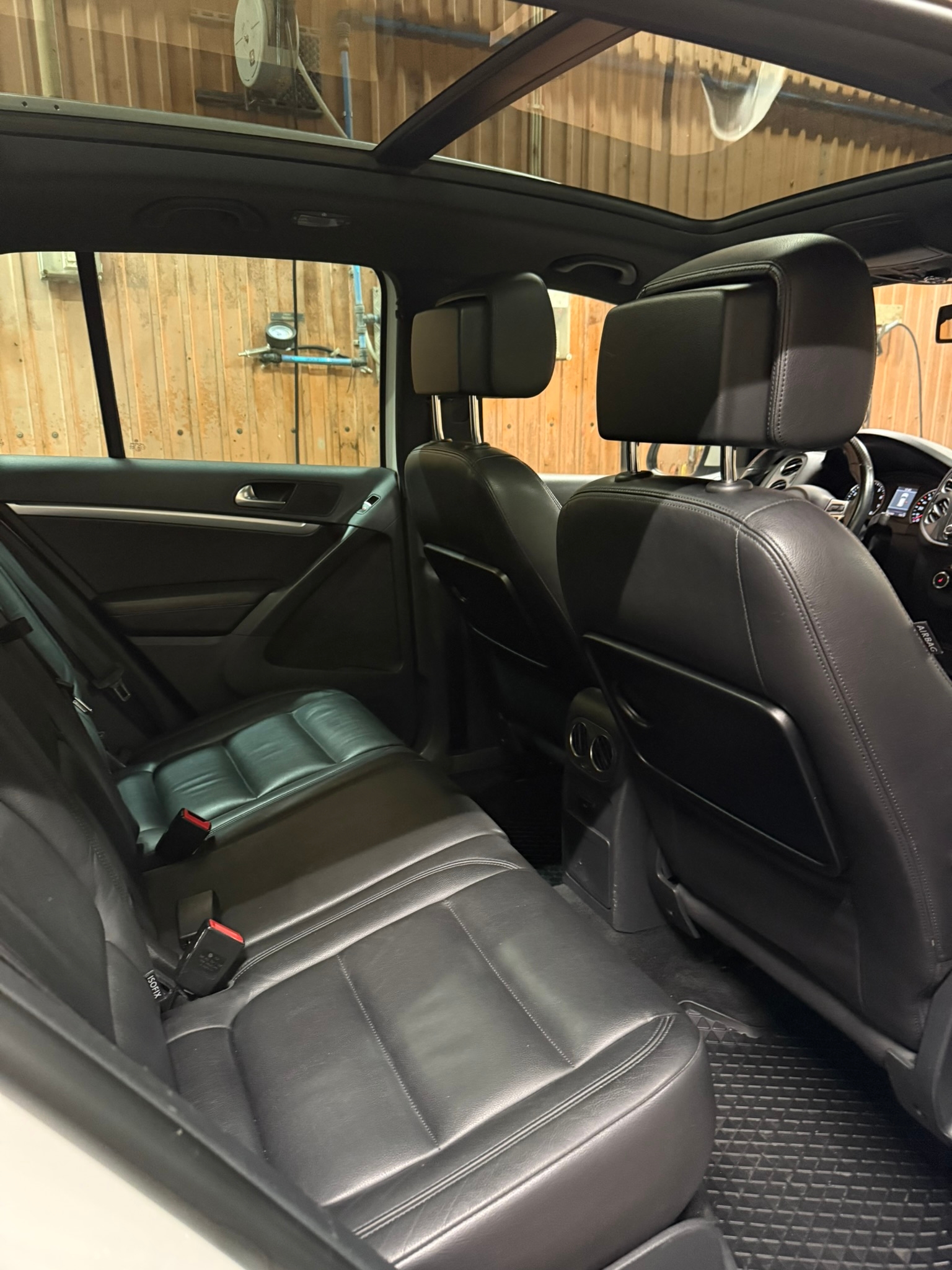Volkswagen Tiguan 1.4 TSI R-Line 2013, bild 2/3