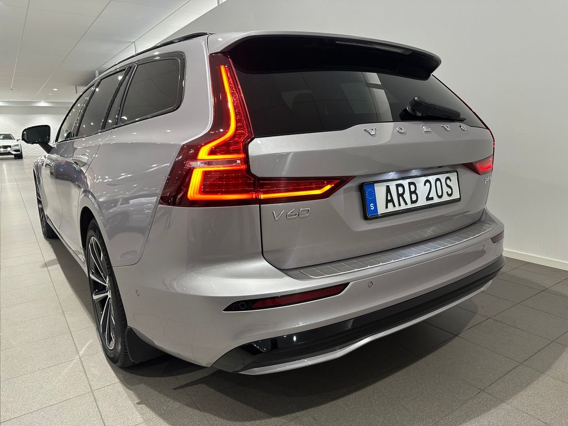 Volvo V60 T6 Plus Dark Nordic 2026, bild 3/10