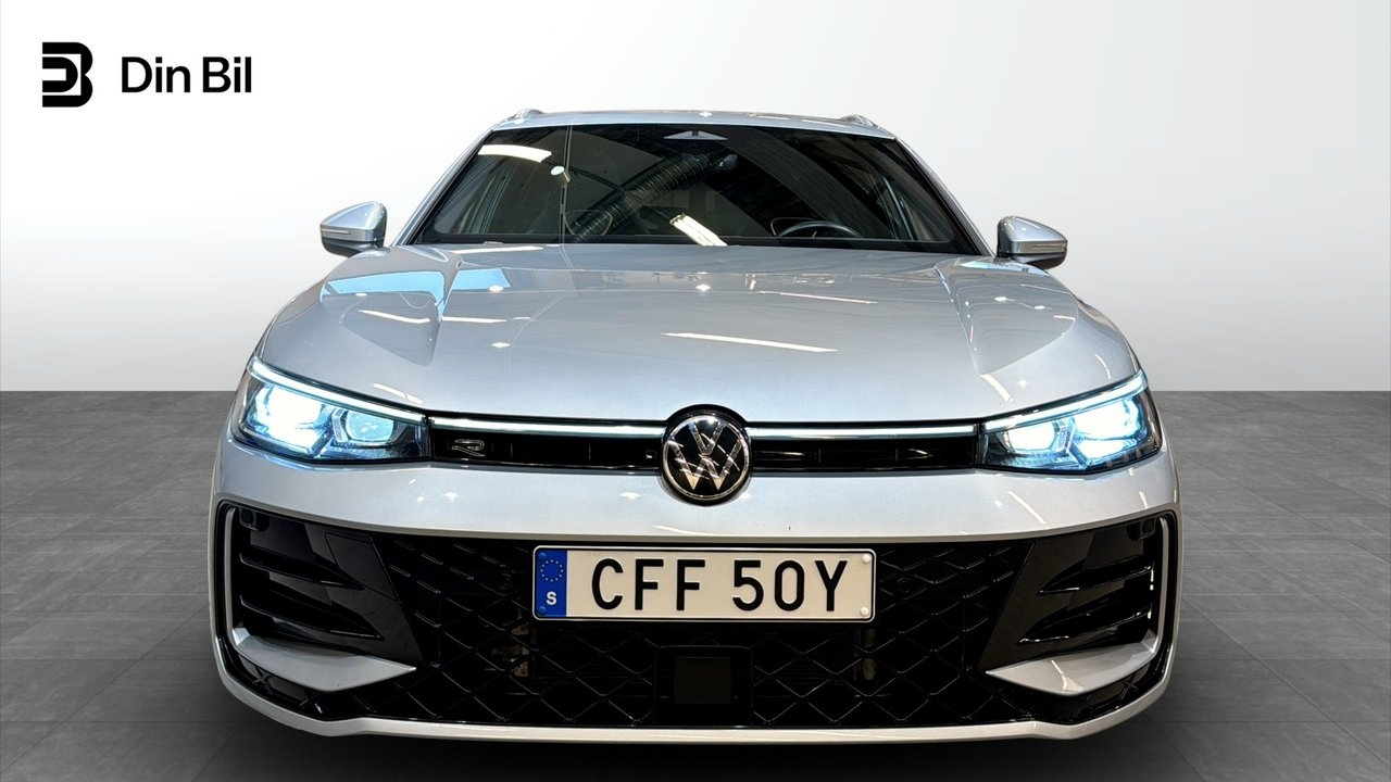 Volkswagen Passat R-Line 2026, bild 4/23
