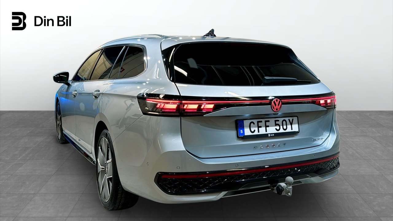 Volkswagen Passat R-Line 2026, bild 3/23
