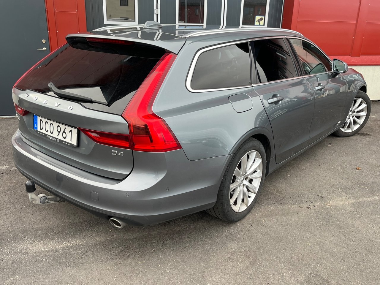 Volvo V90 D4 Business Advanced 2017, bild 6/10